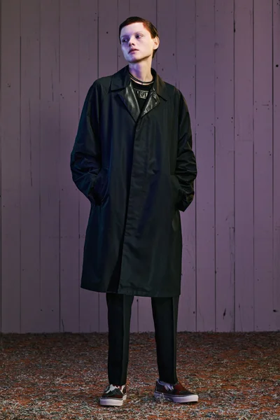 Look 2